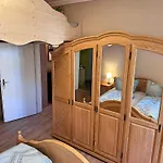 Altstadt - Stilvolle Familienfreundliche 78qm Am Zittauer Museum Und Zittauer Gebirge Im Herzen Der Oberlausitz Mit Eigenem Parkplatz Ideal Zum Wandern Im Dreilaendereck *