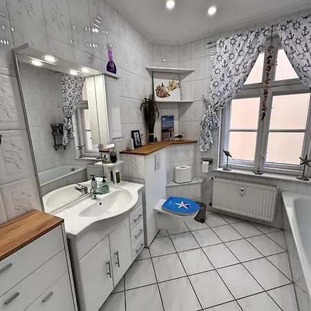 Lejlighed Altstadt - Stilvolle Familienfreundliche 78qm Am Zittauer Museum Und Zittauer Gebirge Im Herzen Der Oberlausitz Mit Eigenem Parkplatz Ideal Zum Wandern Im Dreilaendereck