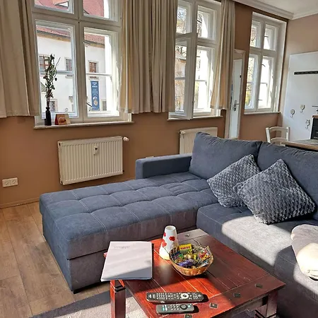 Altstadt - Stilvolle Familienfreundliche 78qm Am Zittauer Museum Und Zittauer Gebirge Im Herzen Der Oberlausitz Mit Eigenem Parkplatz Ideal Zum Wandern Im Dreilaendereck Apartment Zittau