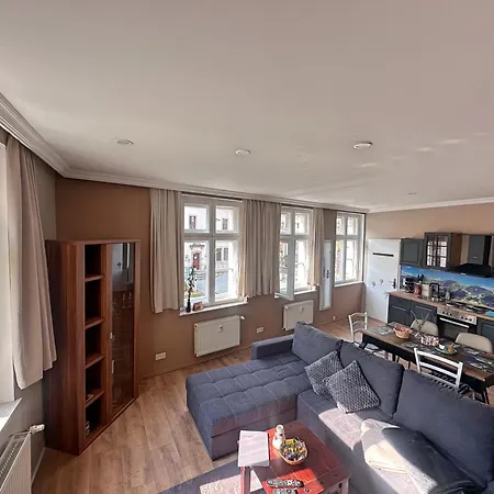 Altstadt - Stilvolle Familienfreundliche 78qm Am Zittauer Museum Und Zittauer Gebirge Im Herzen Der Oberlausitz Mit Eigenem Parkplatz Ideal Zum Wandern Im Dreilaendereck Apartment *