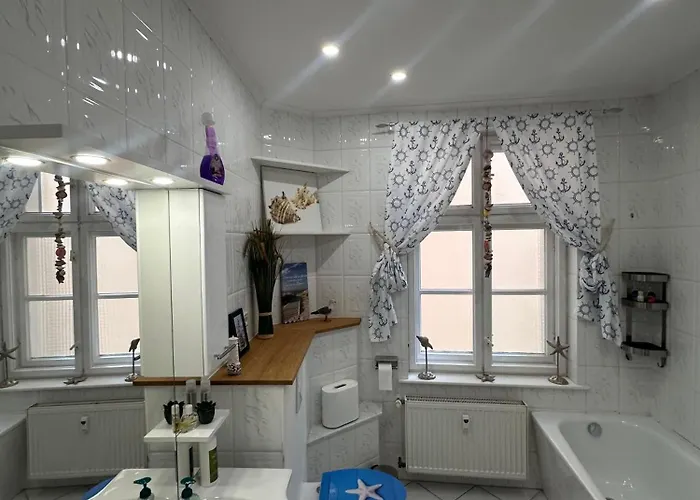 Altstadt - Stilvolle Familienfreundliche 78qm Am Zittauer Museum Und Zittauer Gebirge Im Herzen Der Oberlausitz Mit Eigenem Parkplatz Ideal Zum Wandern Im Dreilaendereck شقة