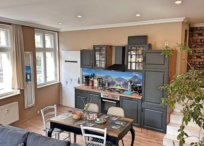 شقة Altstadt - Stilvolle Familienfreundliche 78qm Am Zittauer Museum Und Zittauer Gebirge Im Herzen Der Oberlausitz Mit Eigenem Parkplatz Ideal Zum Wandern Im Dreilaendereck *