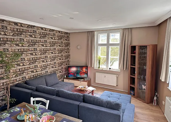 Altstadt - Stilvolle Familienfreundliche 78qm Am Zittauer Museum Und Zittauer Gebirge Im Herzen Der Oberlausitz Mit Eigenem Parkplatz Ideal Zum Wandern Im Dreilaendereck *